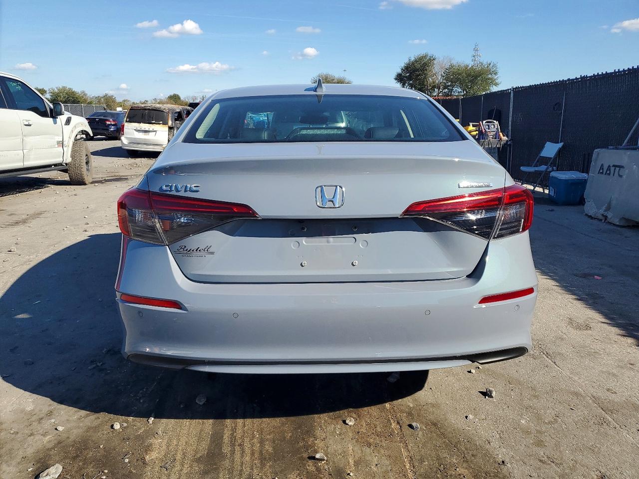 2022 HONDA CIVIC TOURING photo 11