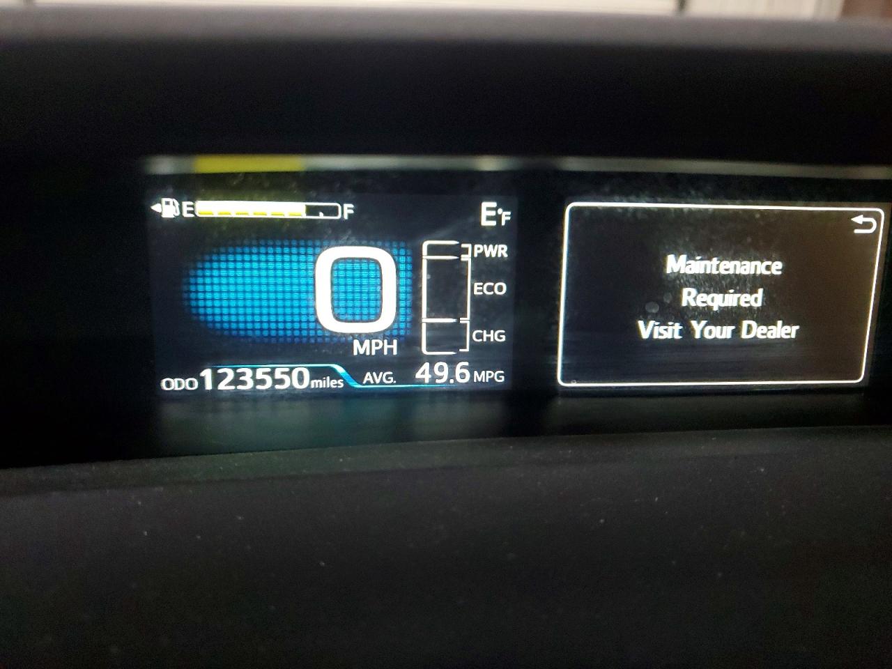 2016 TOYOTA PRIUS photo 9