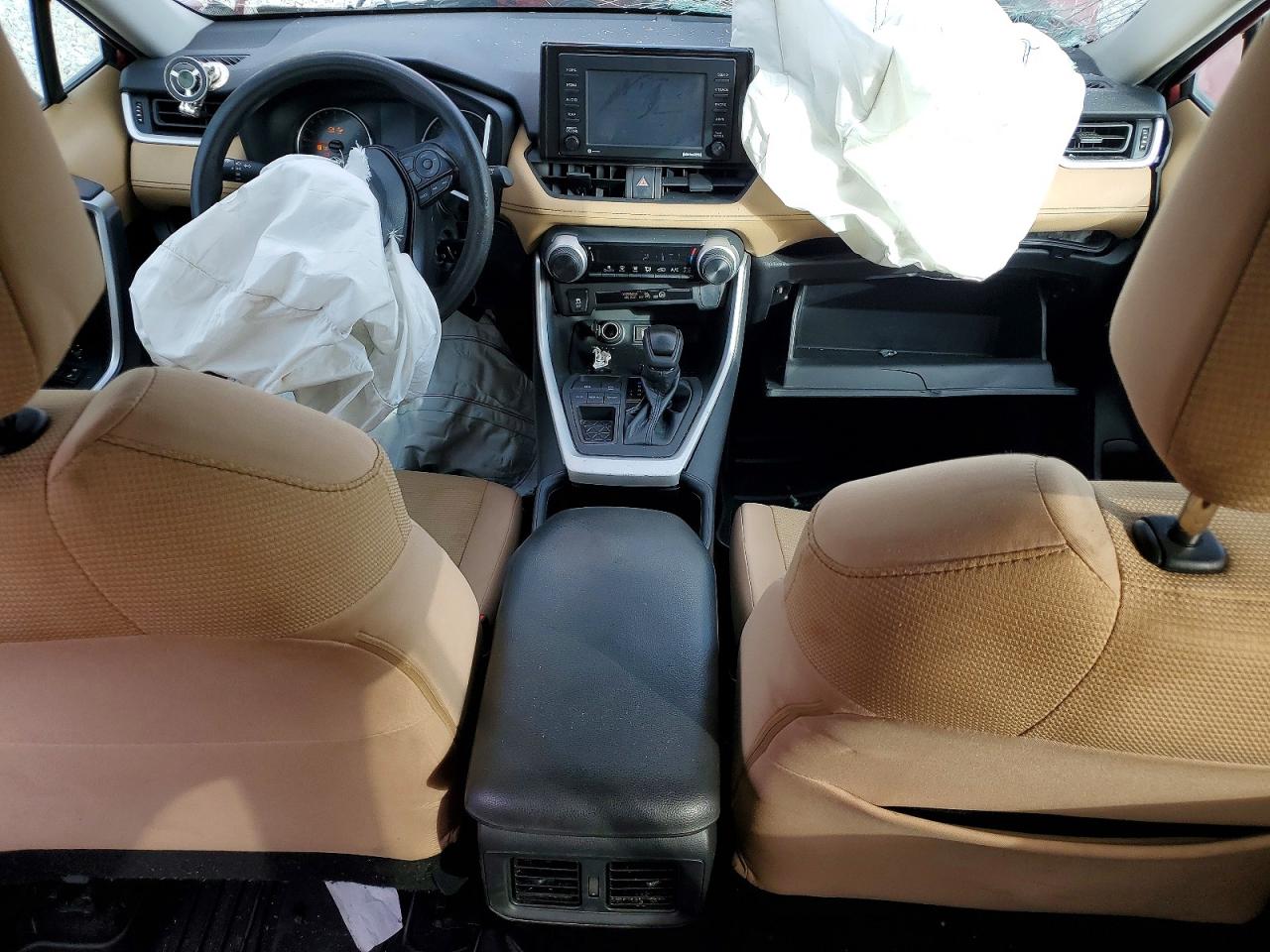 2022 TOYOTA RAV4 LE photo 8