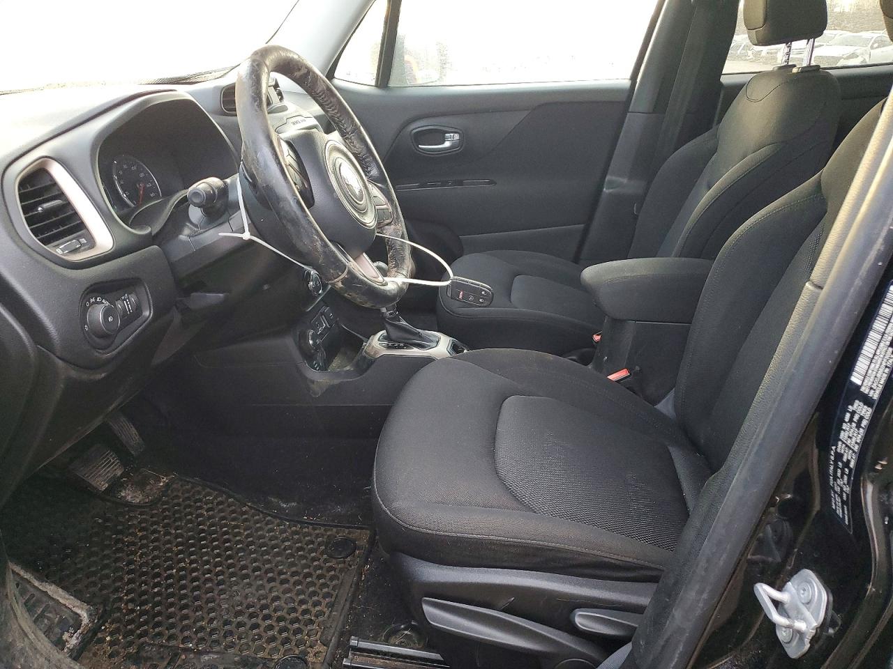 2017 JEEP RENEGADE LATITUDE photo 13