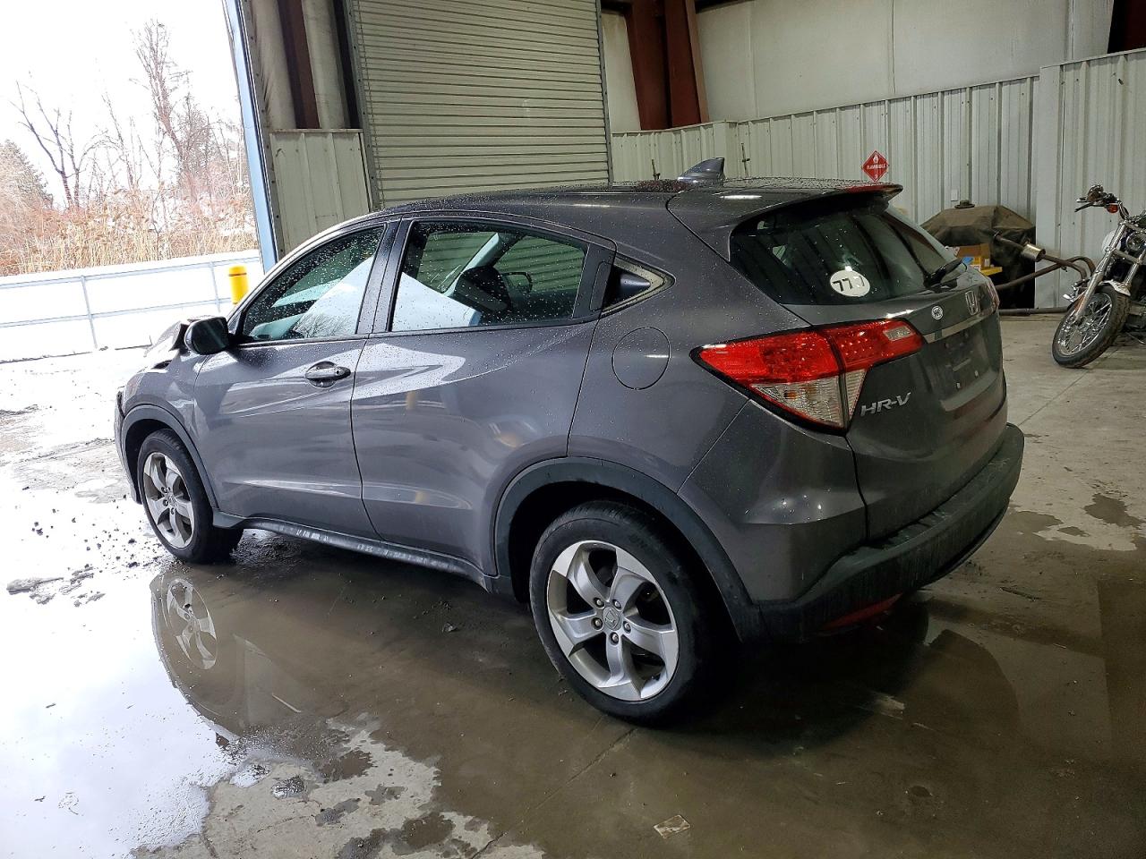 2021 HONDA HR-V LX photo 2