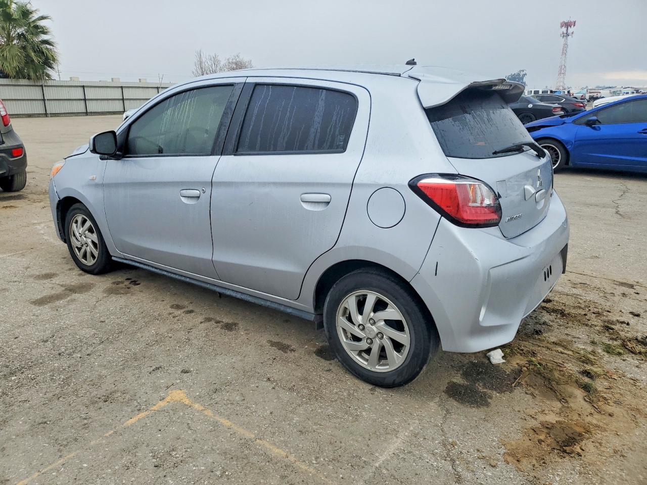2022 MITSUBISHI MIRAGE ES photo 2