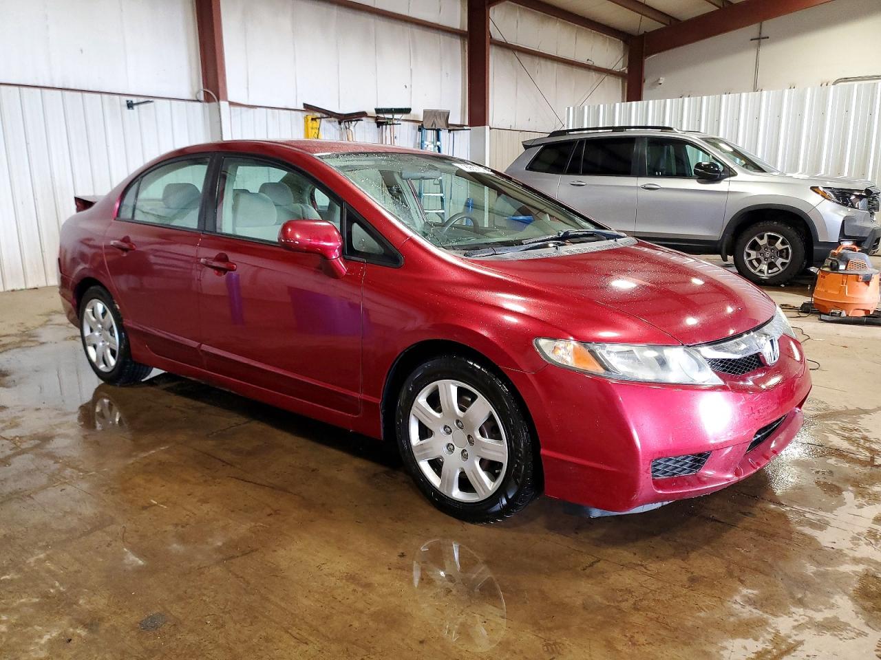 2011 HONDA CIVIC LX photo 4