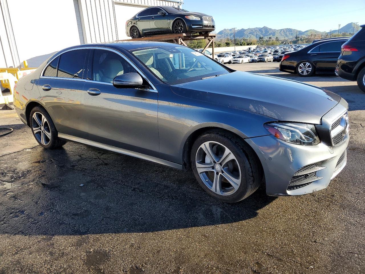 2017 MERCEDES-BENZ E 300 photo 4