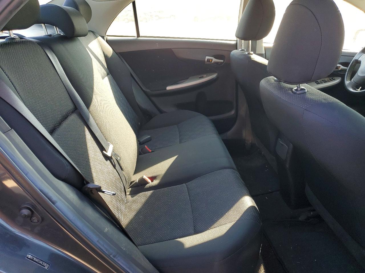 2010 TOYOTA COROLLA BASE photo 10