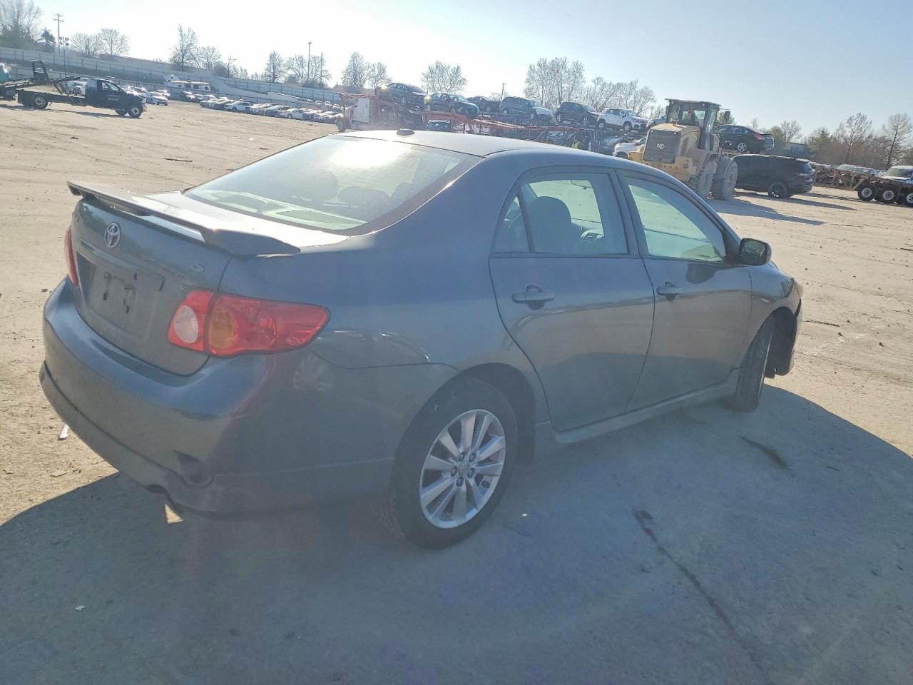 2010 TOYOTA COROLLA BASE photo 3