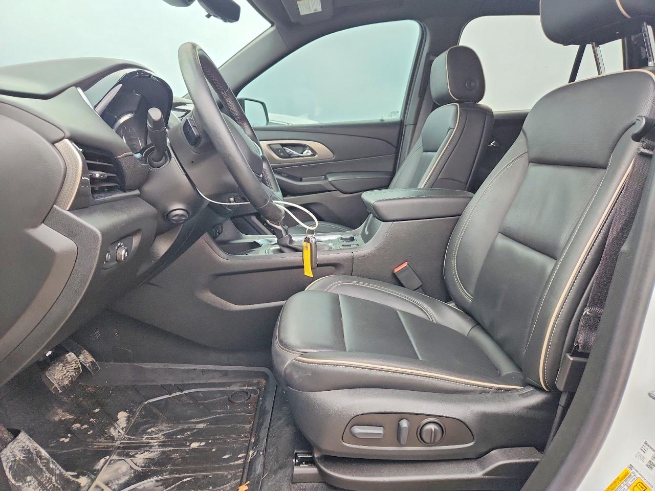 2023 CHEVROLET TRAVERSE PREMIER photo 7
