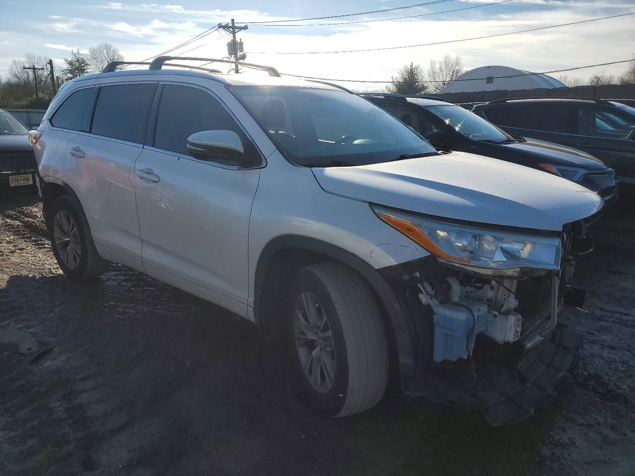 2014 TOYOTA HIGHLANDER XLE photo 4