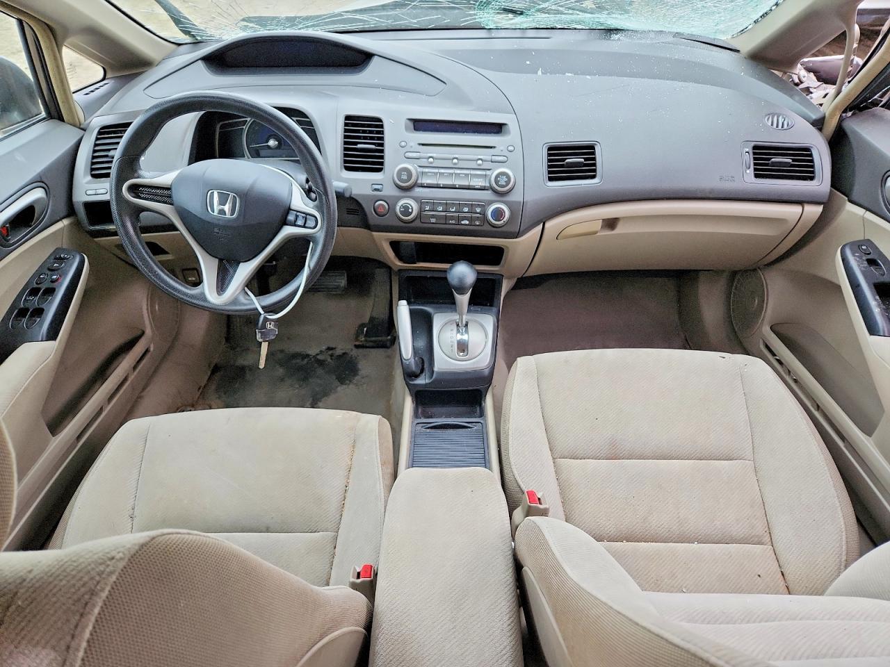 2010 HONDA CIVIC LX photo 8