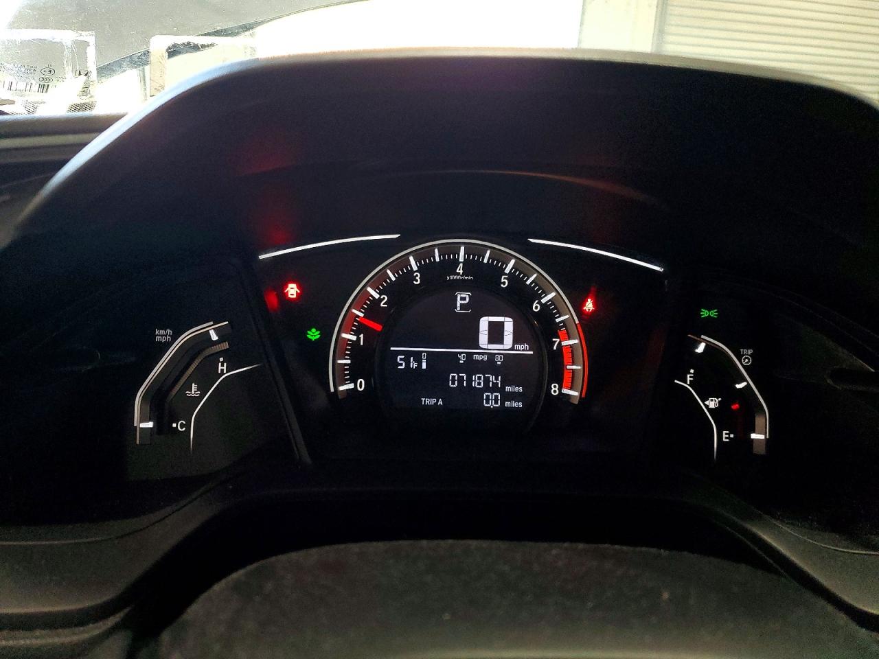 2017 HONDA CIVIC LX photo 9
