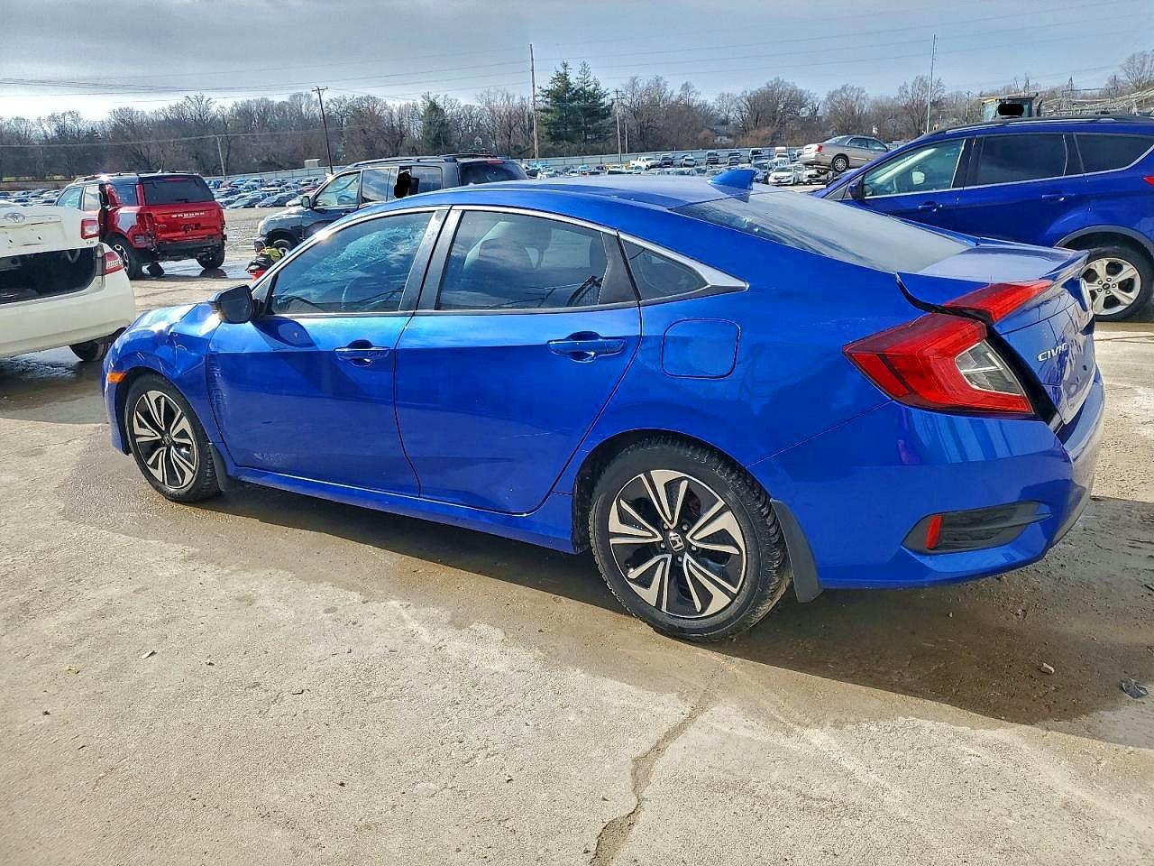2017 HONDA CIVIC EX photo 2