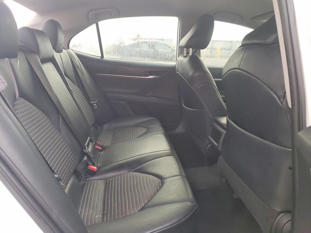 2021 TOYOTA CAMRY SE photo 10