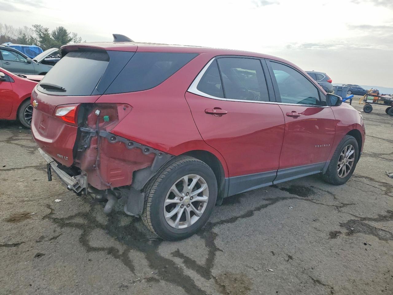 2018 CHEVROLET EQUINOX LT photo 3