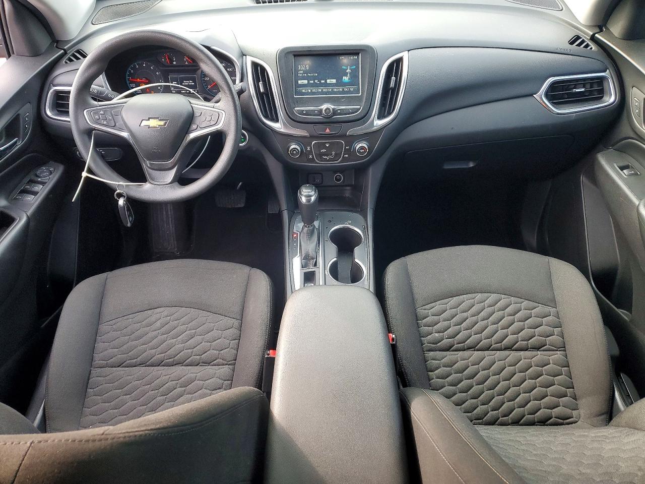 2018 CHEVROLET EQUINOX LT photo 8