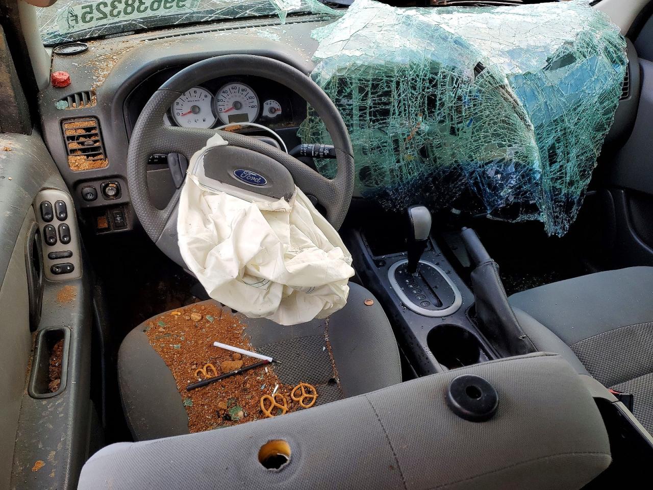 2006 FORD ESCAPE XLT photo 8