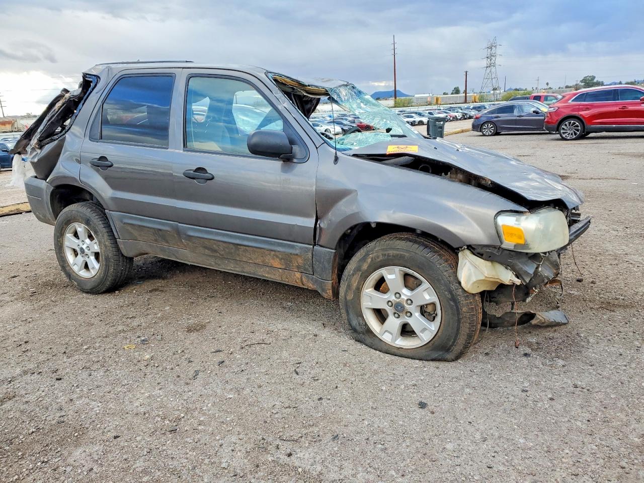 2006 FORD ESCAPE XLT photo 4