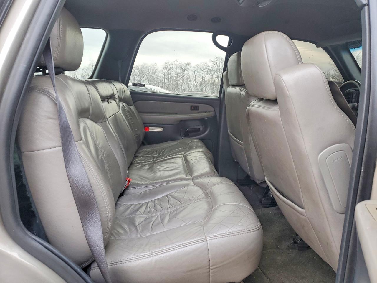 2001 CHEVROLET TAHOE K1500 photo 11