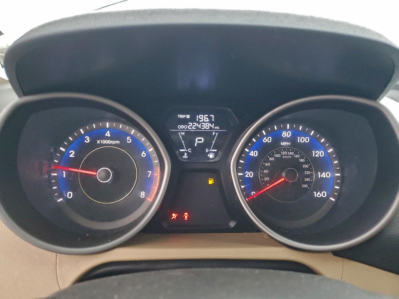 2013 HYUNDAI ELANTRA GLS photo 9