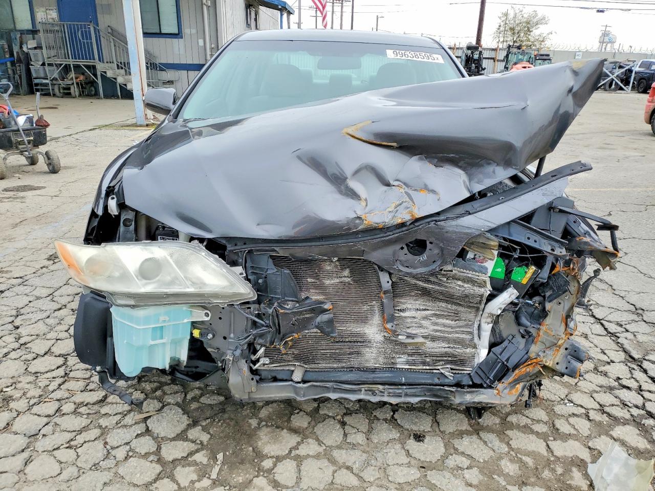 2009 TOYOTA CAMRY BASE photo 5