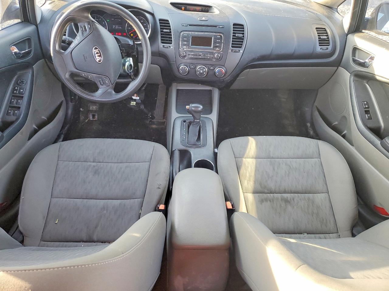 2015 KIA FORTE LX photo 8