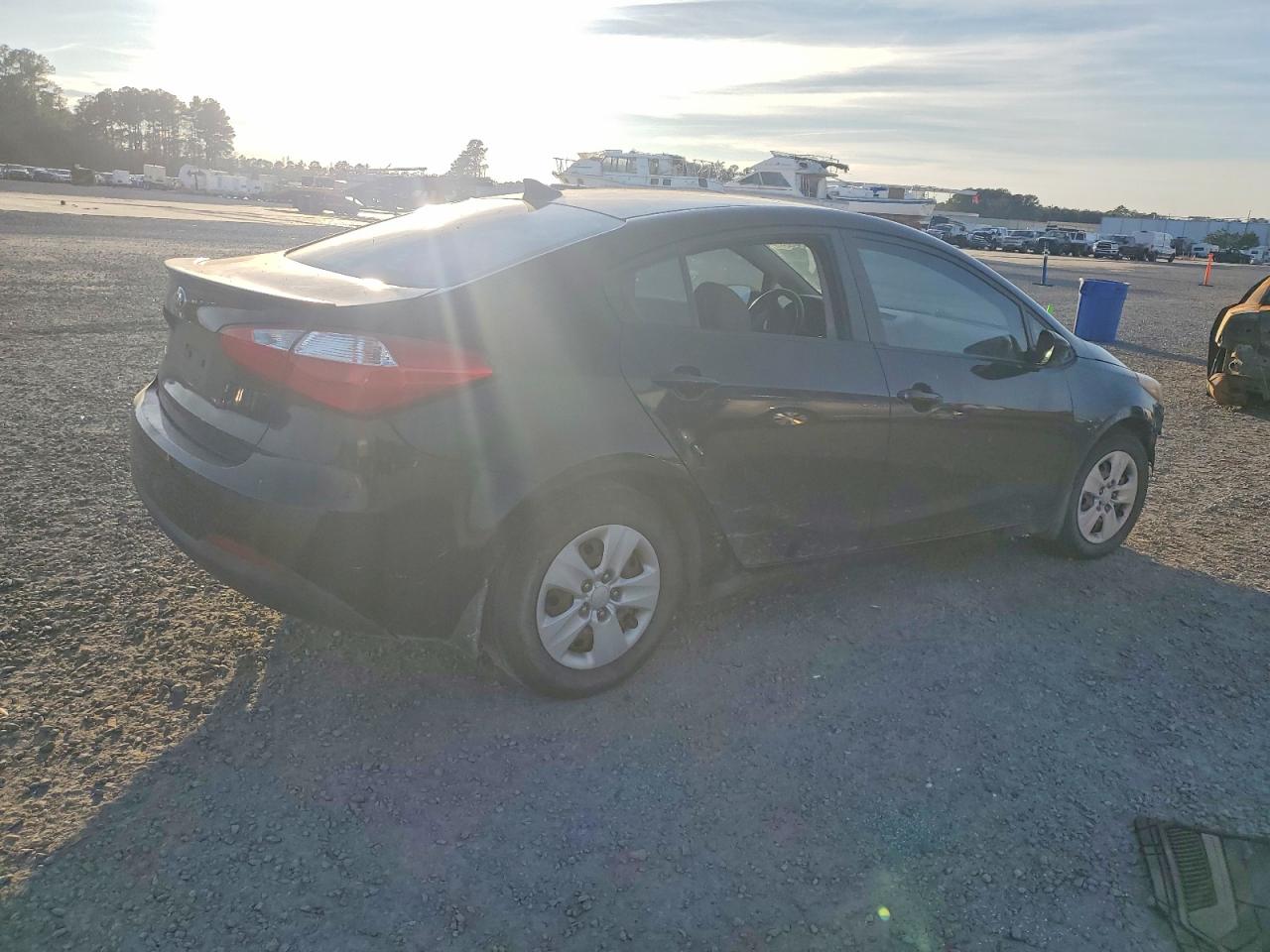 2015 KIA FORTE LX photo 3