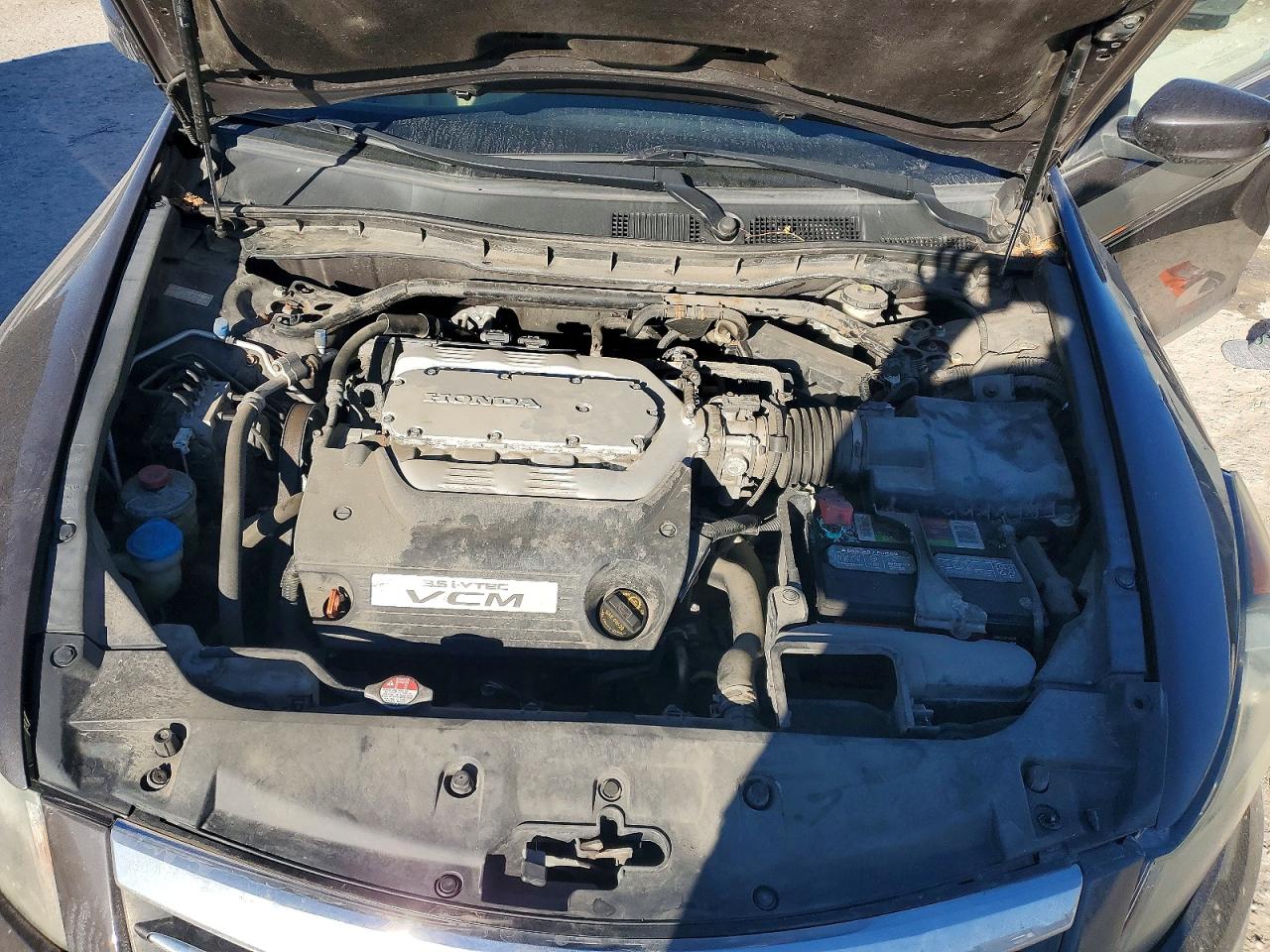 2011 HONDA ACCORD EXL photo 11