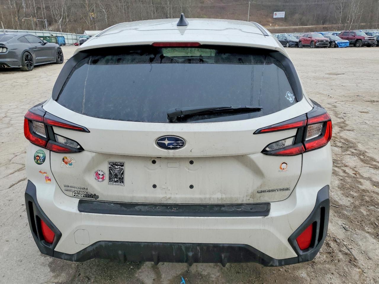 2024 SUBARU CROSSTREK photo 6