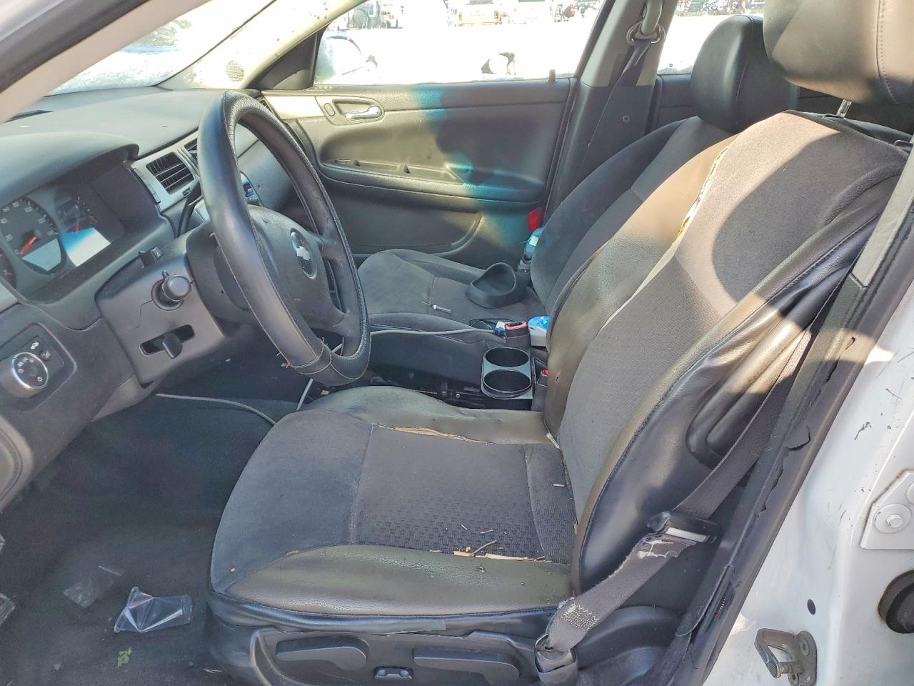 2011 CHEVROLET IMPALA POLICE photo 19
