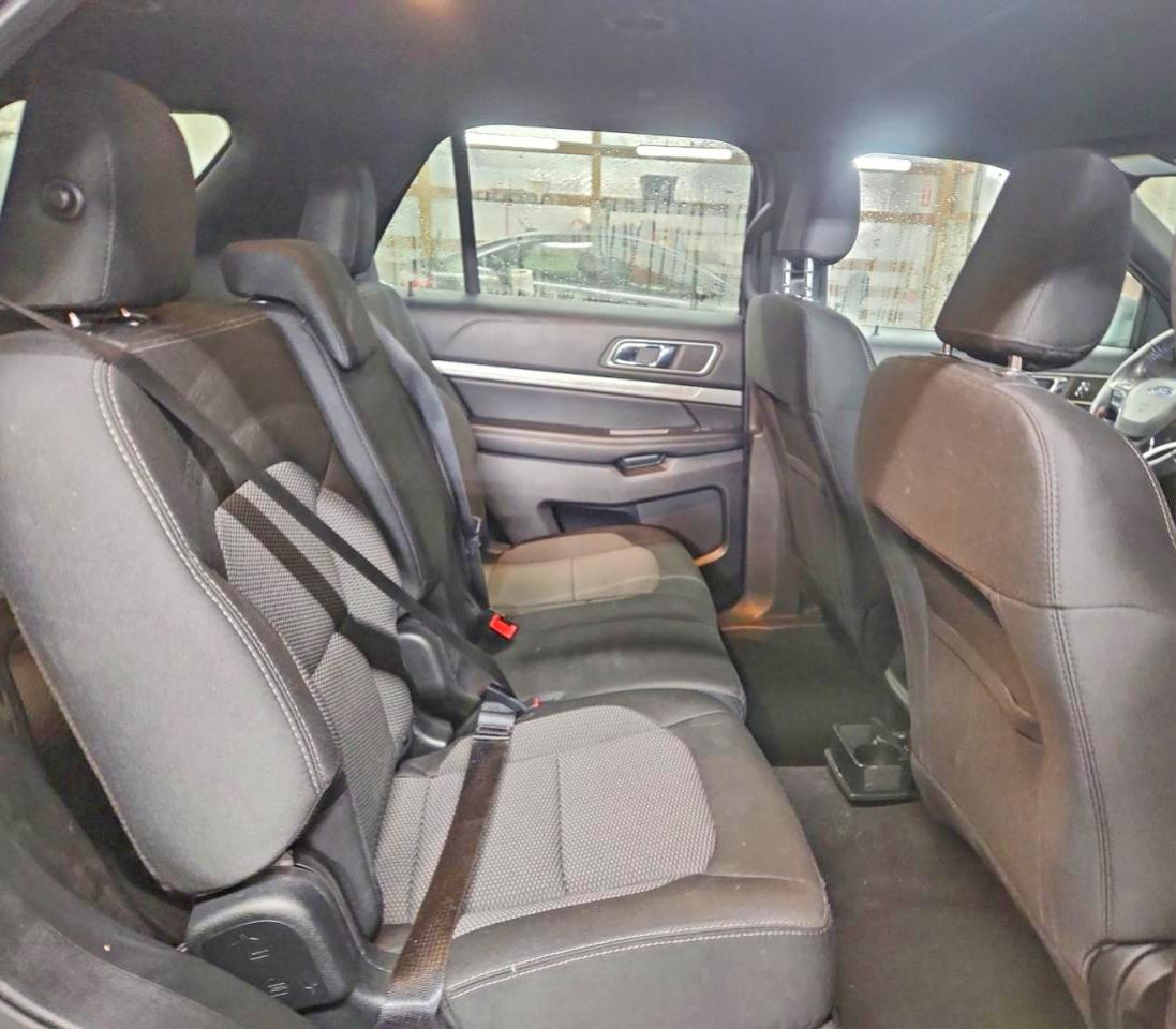 2019 FORD EXPLORER XLT photo 11