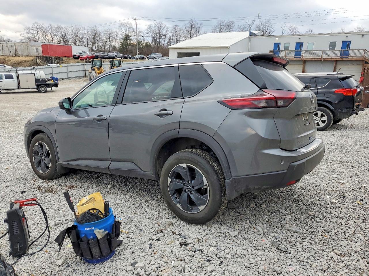 2025 NISSAN ROGUE SV photo 2