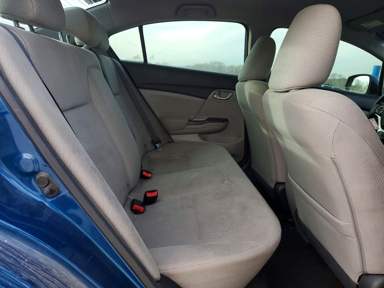 2013 HONDA CIVIC LX photo 10