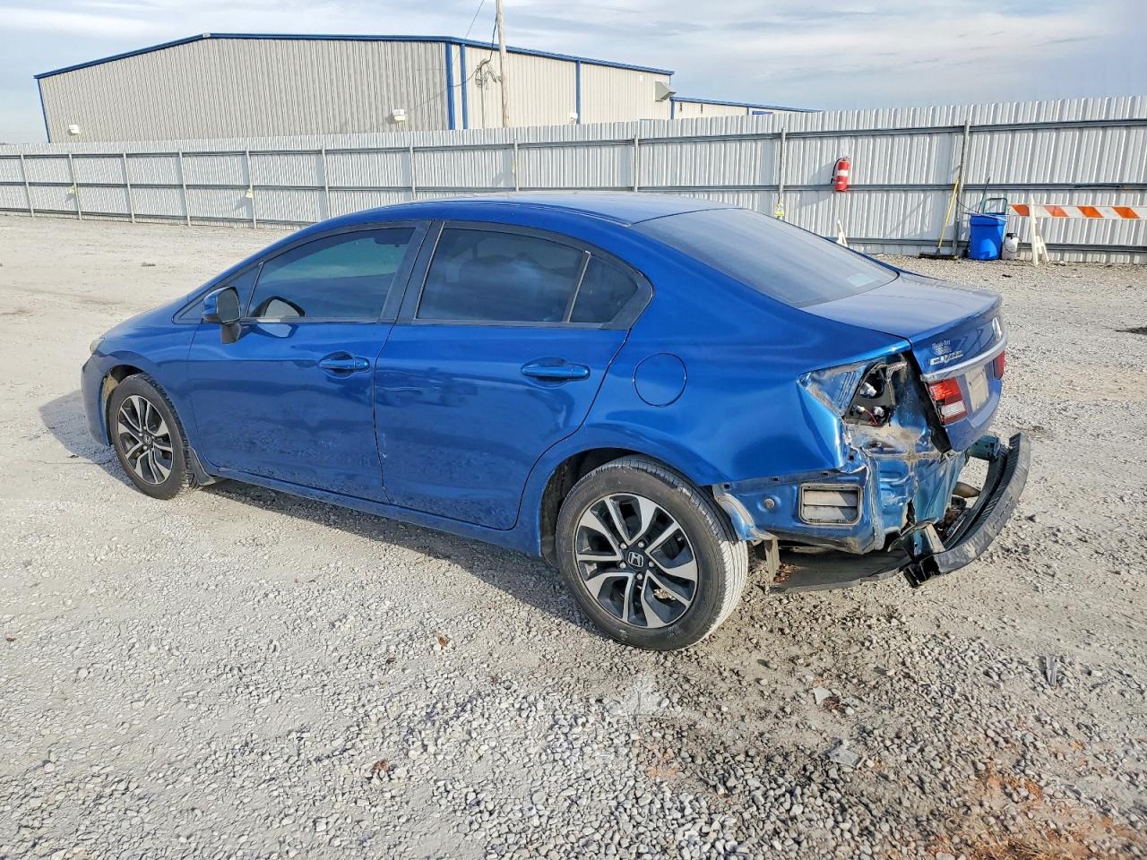 2013 HONDA CIVIC LX photo 2