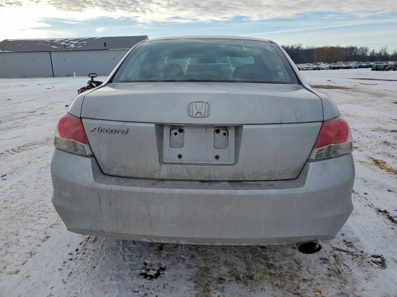 2010 HONDA ACCORD LXP photo 6