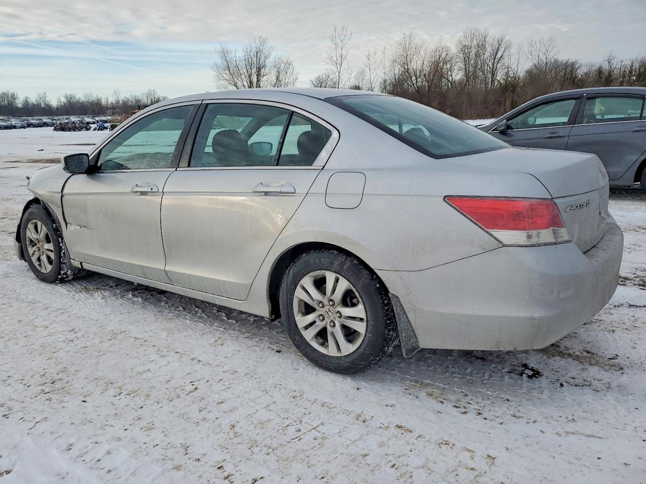 2010 HONDA ACCORD LXP photo 2
