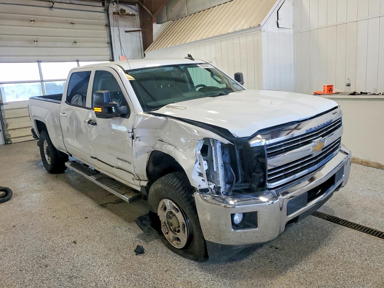 2016 CHEVROLET SILVERADO K2500 HEAVY DUTY LT photo 4