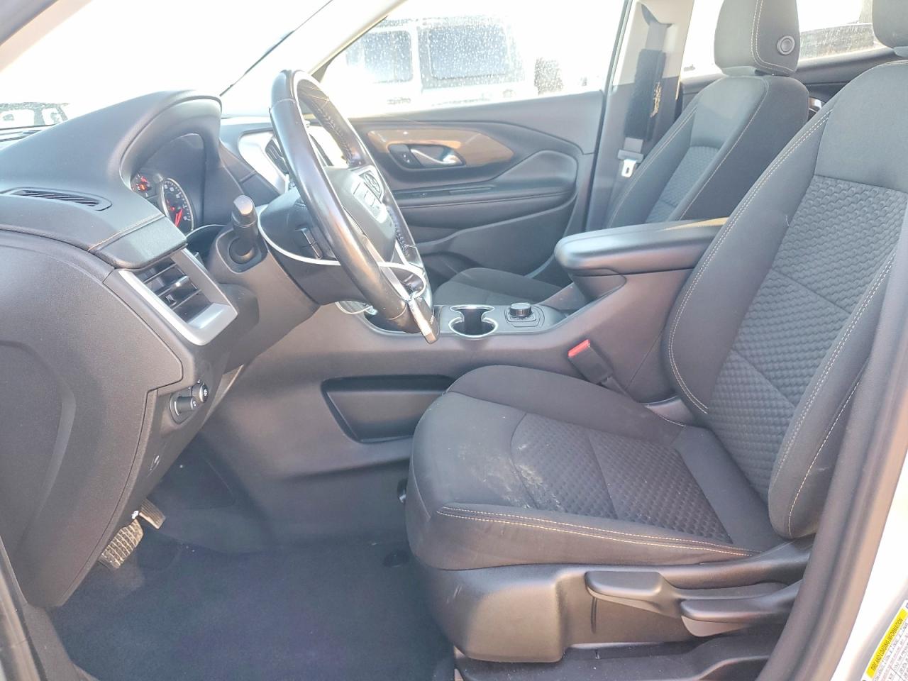 2020 GMC TERRAIN SLE photo 7