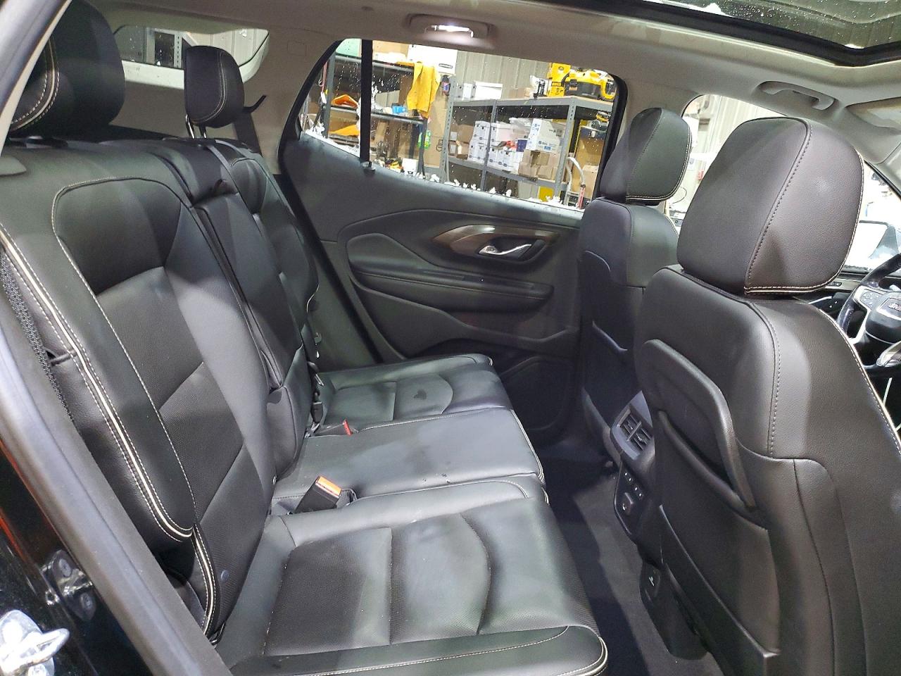 2018 GMC TERRAIN DENALI photo 11