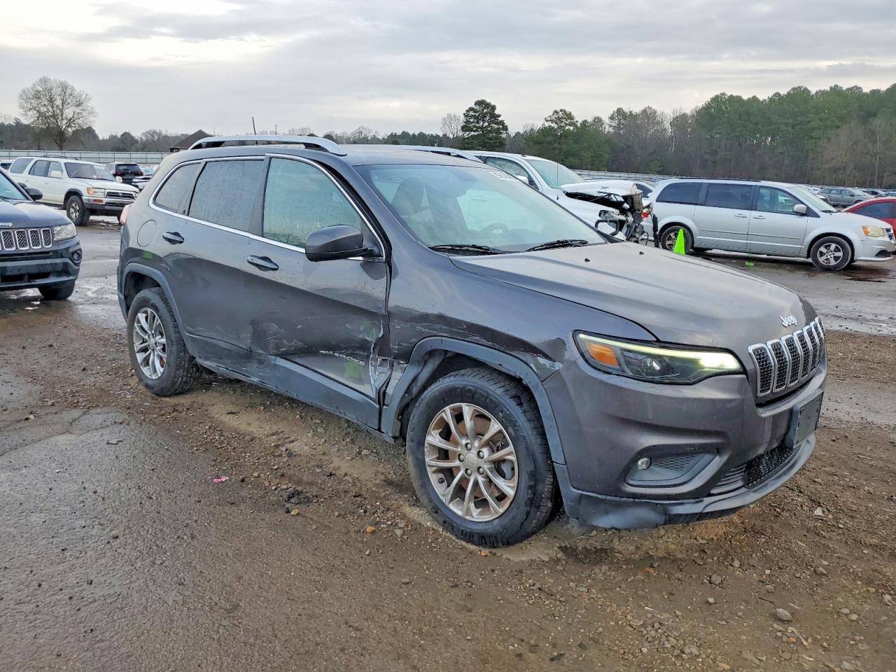 2019 JEEP CHEROKEE LATITUDE PLUS photo 4