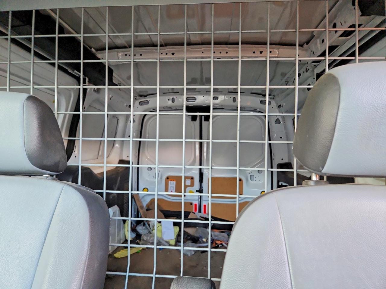 2015 FORD TRANSIT CONNECT XL photo 10