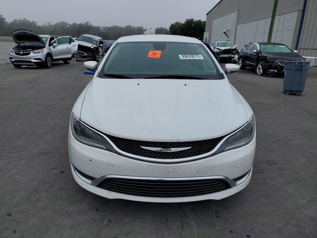 2016 CHRYSLER 200 LIMITED photo 5
