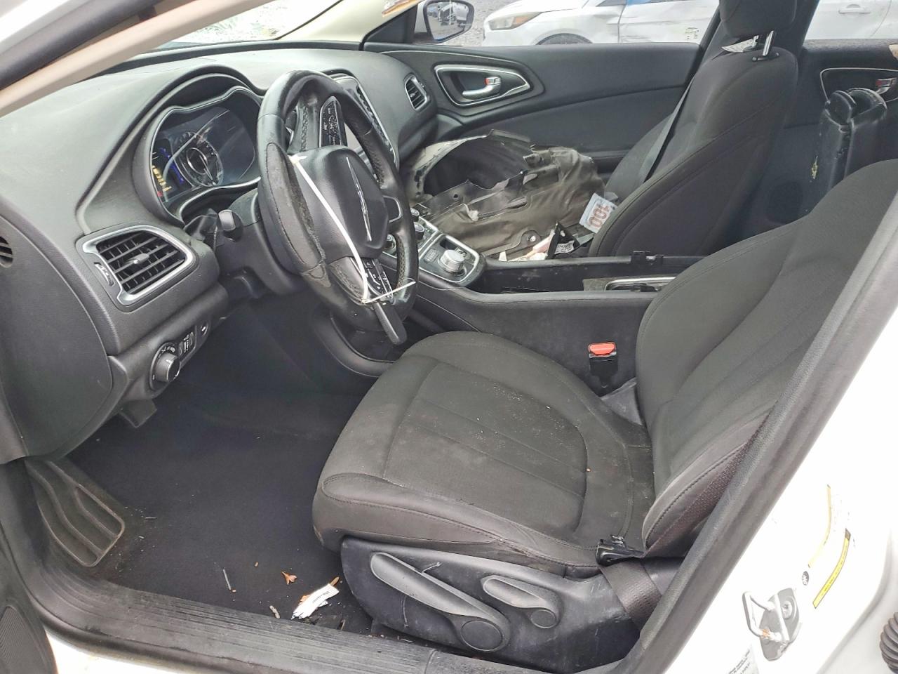 2016 CHRYSLER 200 LIMITED photo 7