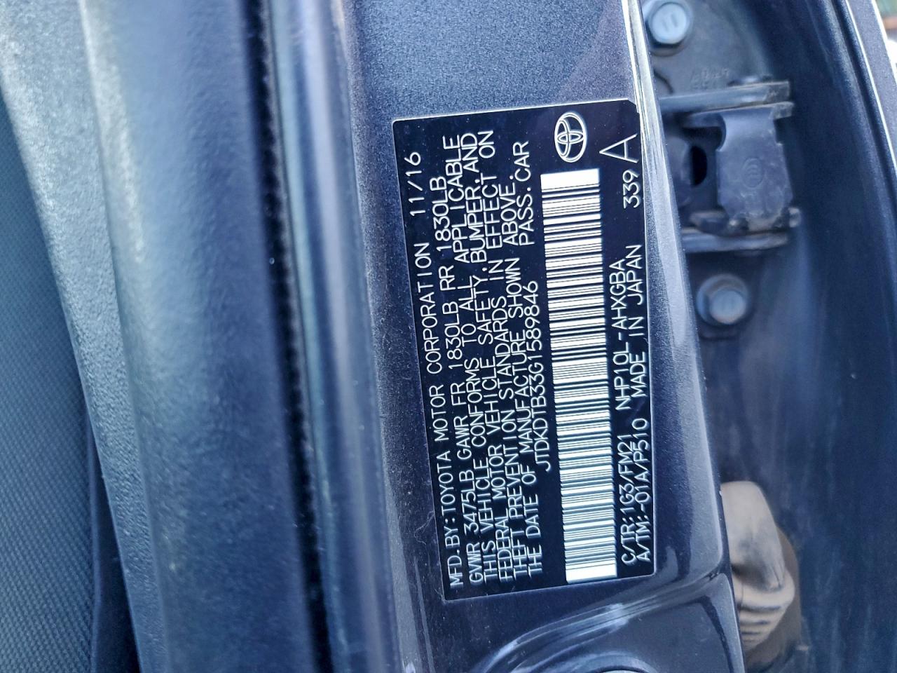 2016 TOYOTA PRIUS C photo 12