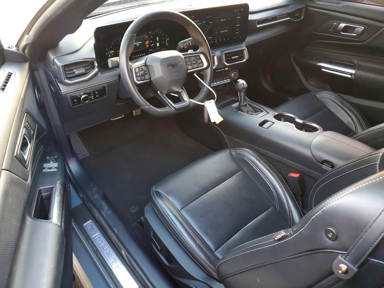 2024 FORD MUSTANG GT photo 8