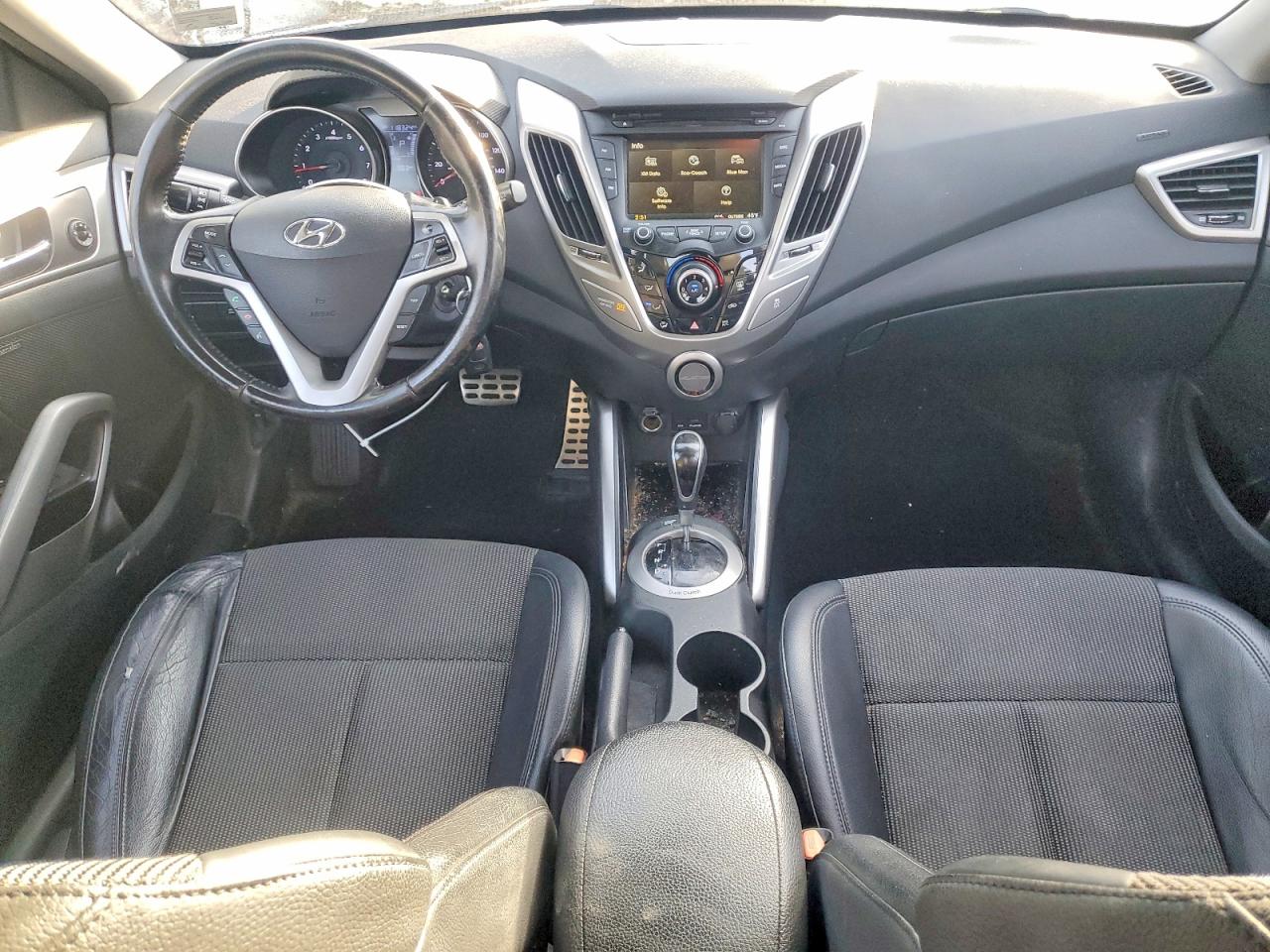 2014 HYUNDAI VELOSTER photo 8