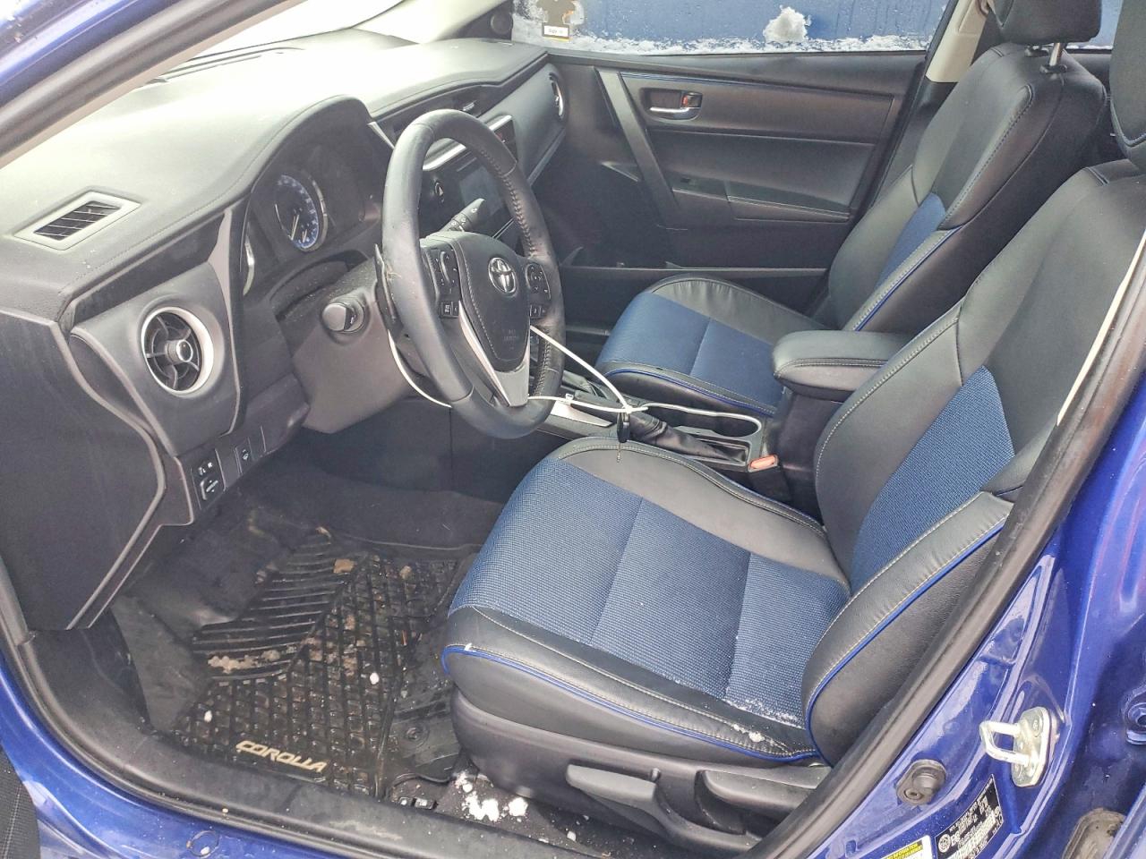 2019 TOYOTA COROLLA L photo 7