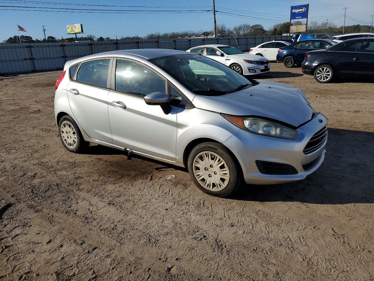 2016 FORD FIESTA S photo 4
