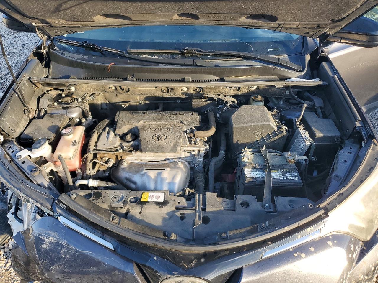 2017 TOYOTA RAV4 photo 11
