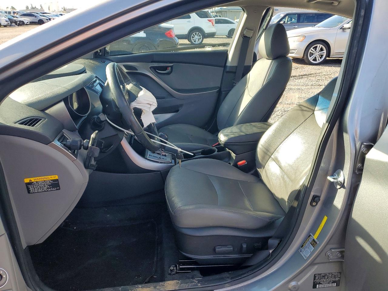 2013 HYUNDAI ELANTRA GLS photo 7
