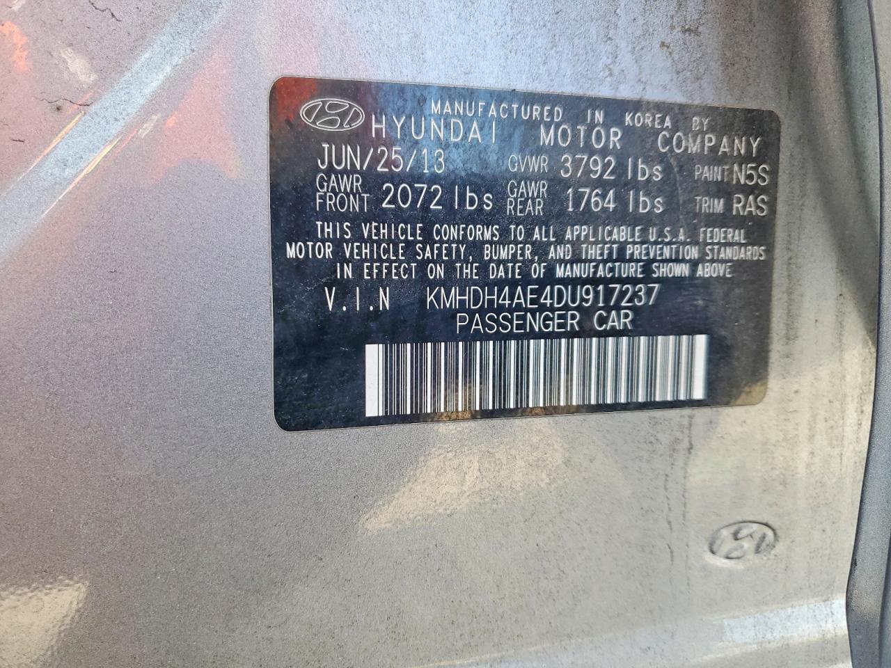 2013 HYUNDAI ELANTRA GLS photo 12