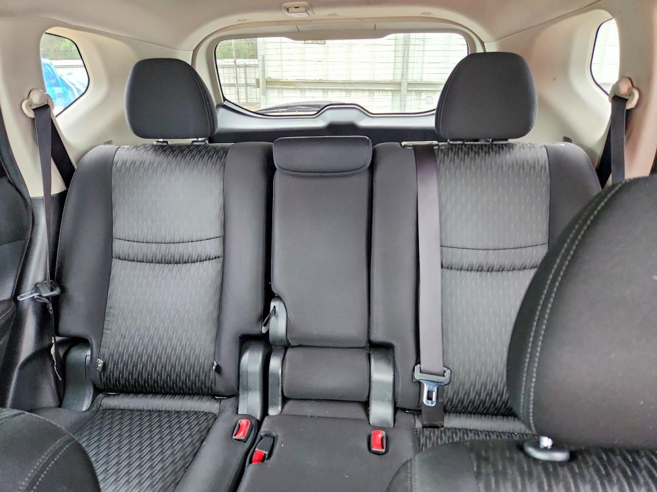 2020 NISSAN ROGUE S photo 10